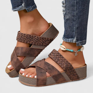 OLIVIA | ALL-DAY ORTHOPEDIC COMFORT SANDALS