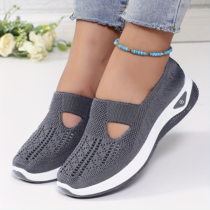 Alicia | Easy-to-wear sports shoes, stable comfort