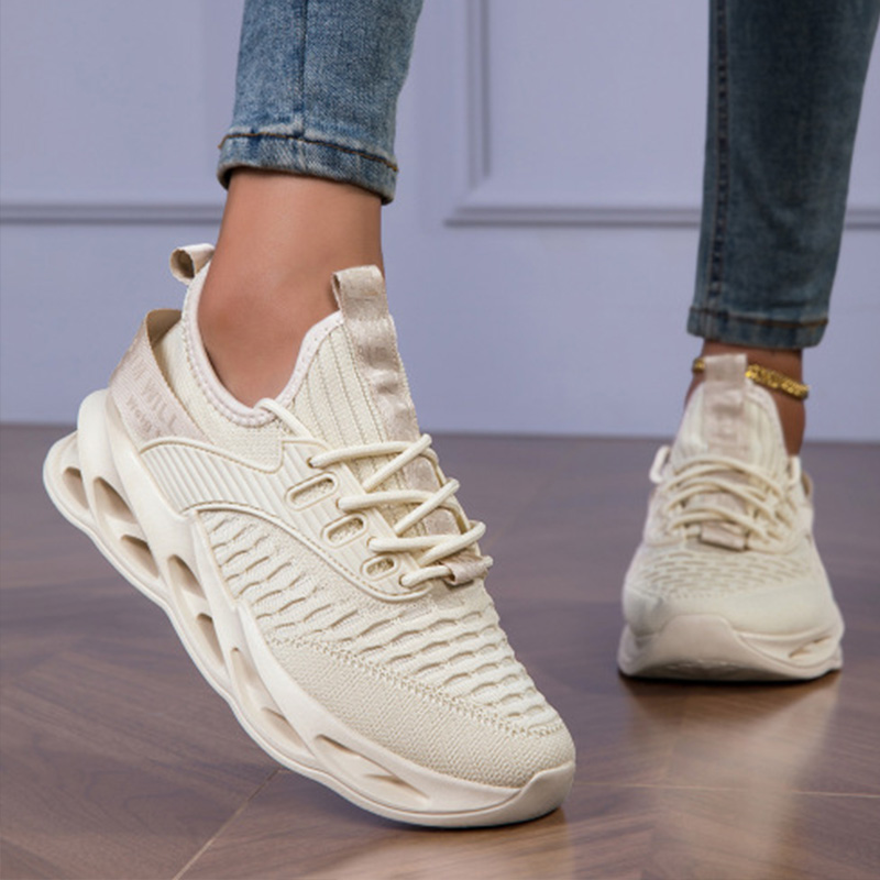 Salomé | Orthopedic Sneakers