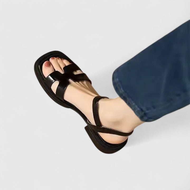 Mercedes | Sophisticated Flat Sandals