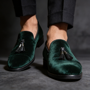 FELIX | CLASSIC VELVET TASSEL LOAFERS